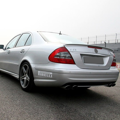 Доступные персональные логотипы принятые наборы для Benz E-класса W211 2004-2008 Заднего бампера