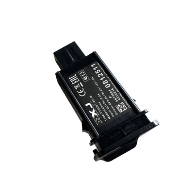 Автомобиль Внутренний OEM Elfa Wilfa PD/USB Центровой ряд зарядки Модификация 35 Серия Декоративные аксессуары